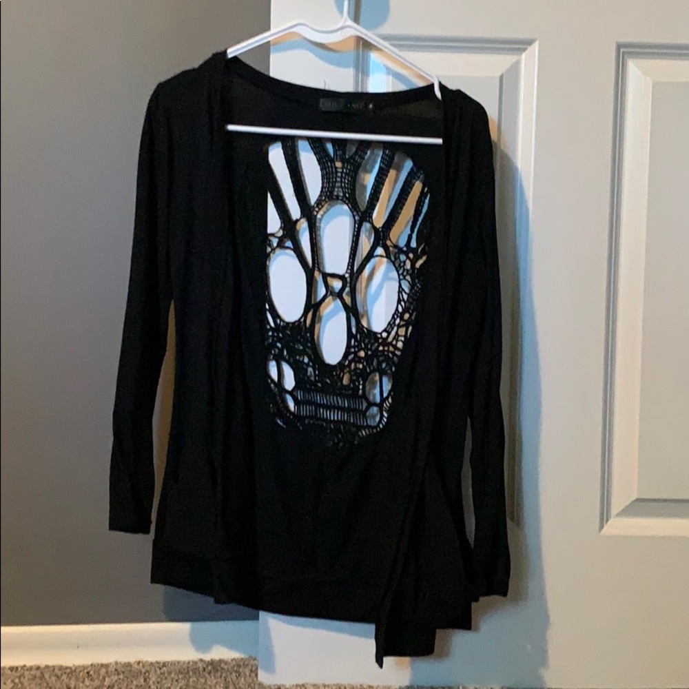 Skull embroidered cardigan!